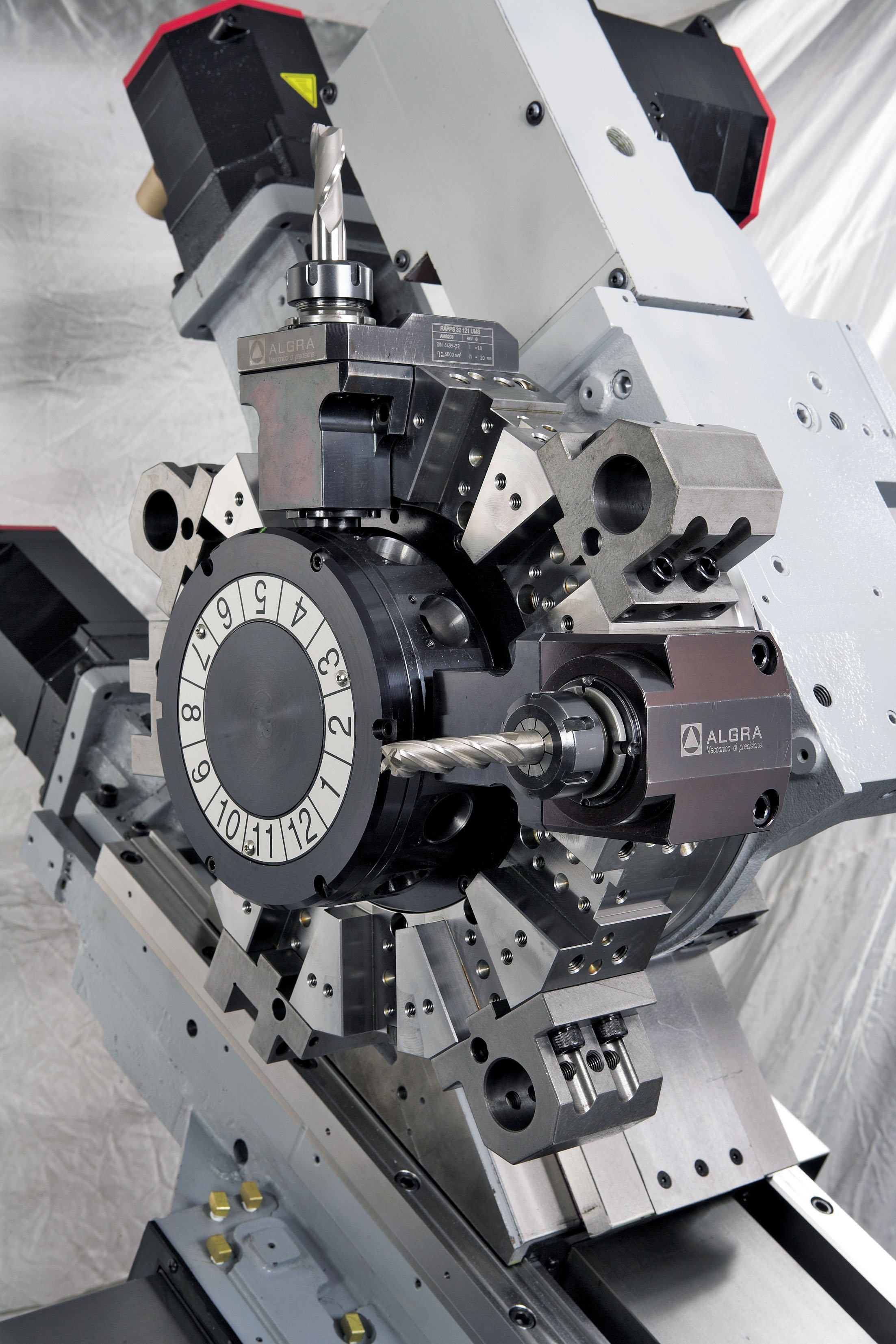 ACCUWAY UT-300Y