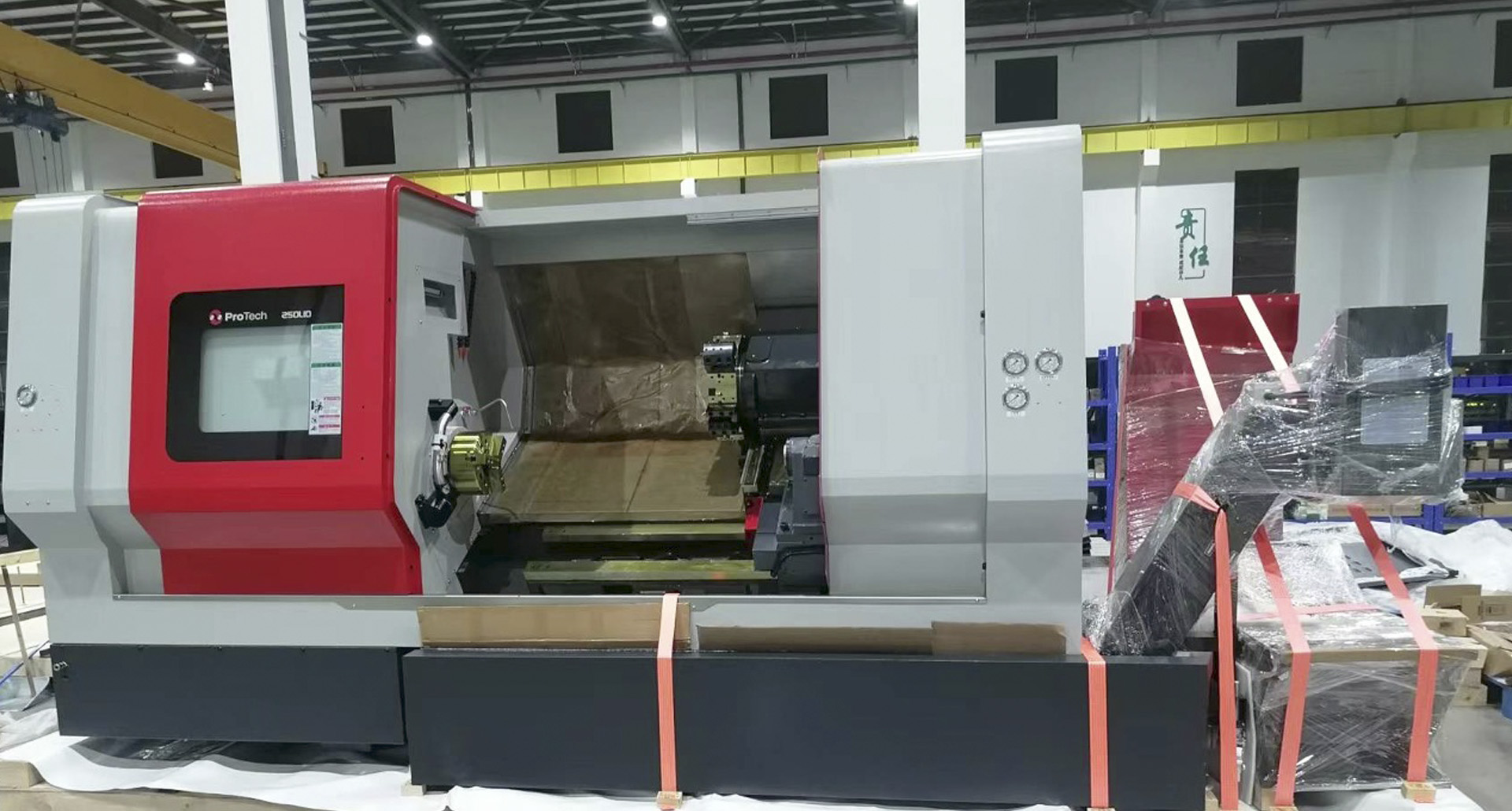 Токарный станок с наклонной станиной