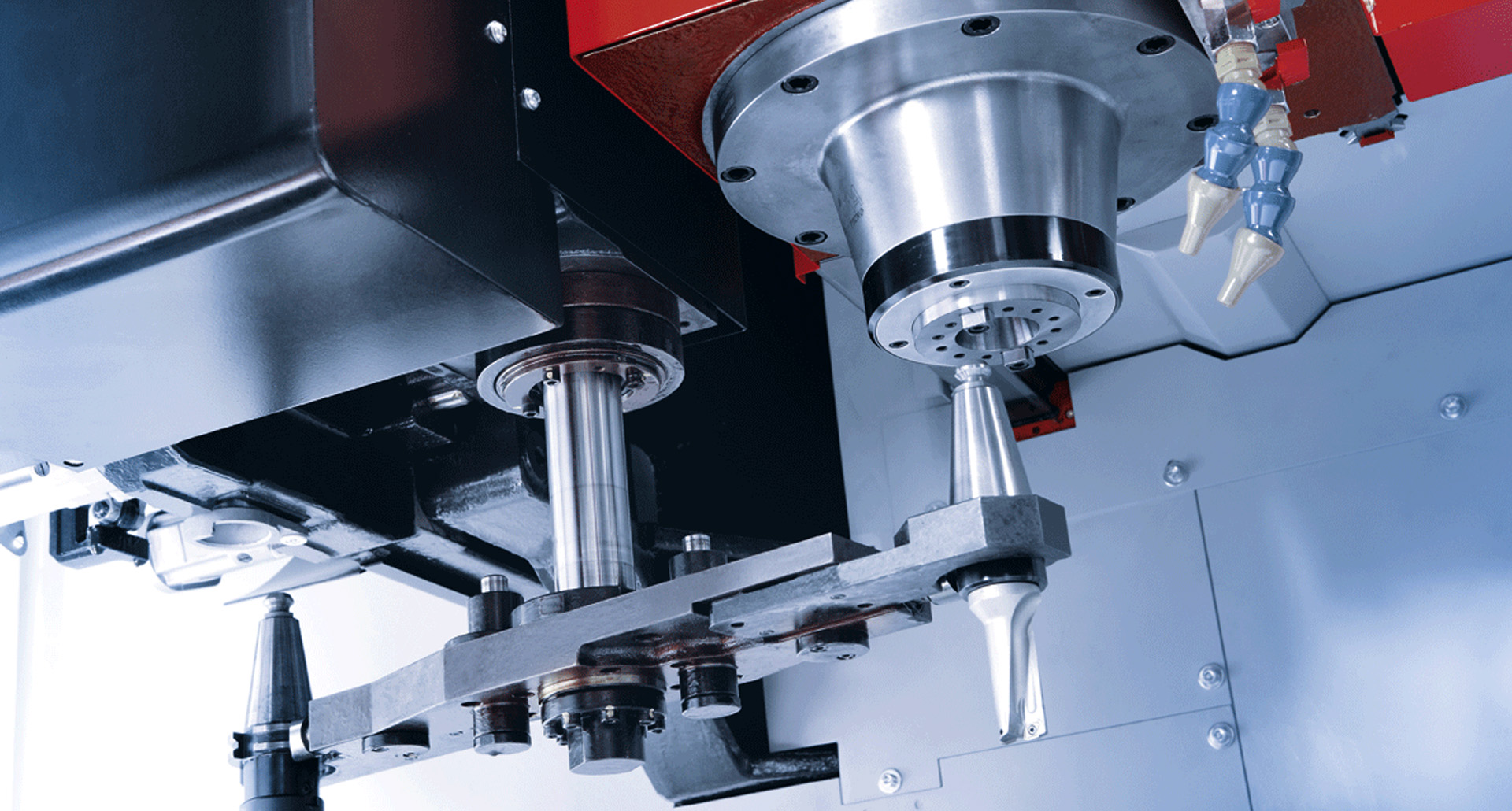 Система автоматической смены инструмента — это комплекс узлов, синхронизированных между собой и ЧПУ